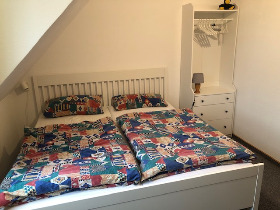 Schlafzimmer 2